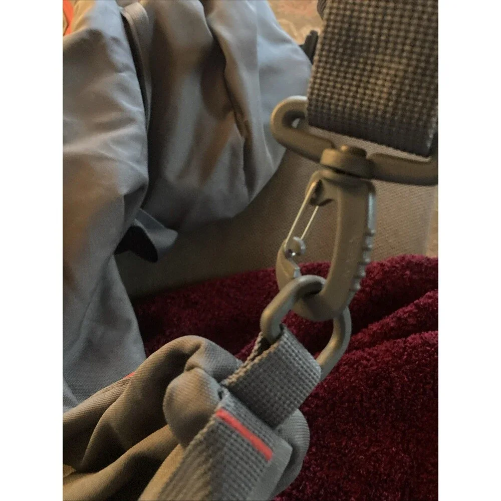 REI Roadtripper Duffel Bag XXXL 3XL in Storage Bag Lightweight Gray Tote Storage